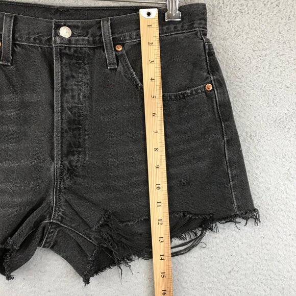 Vintage LEVIS Black Distressed Cutoff Denim Shorts 31 - Picture 10 of 14